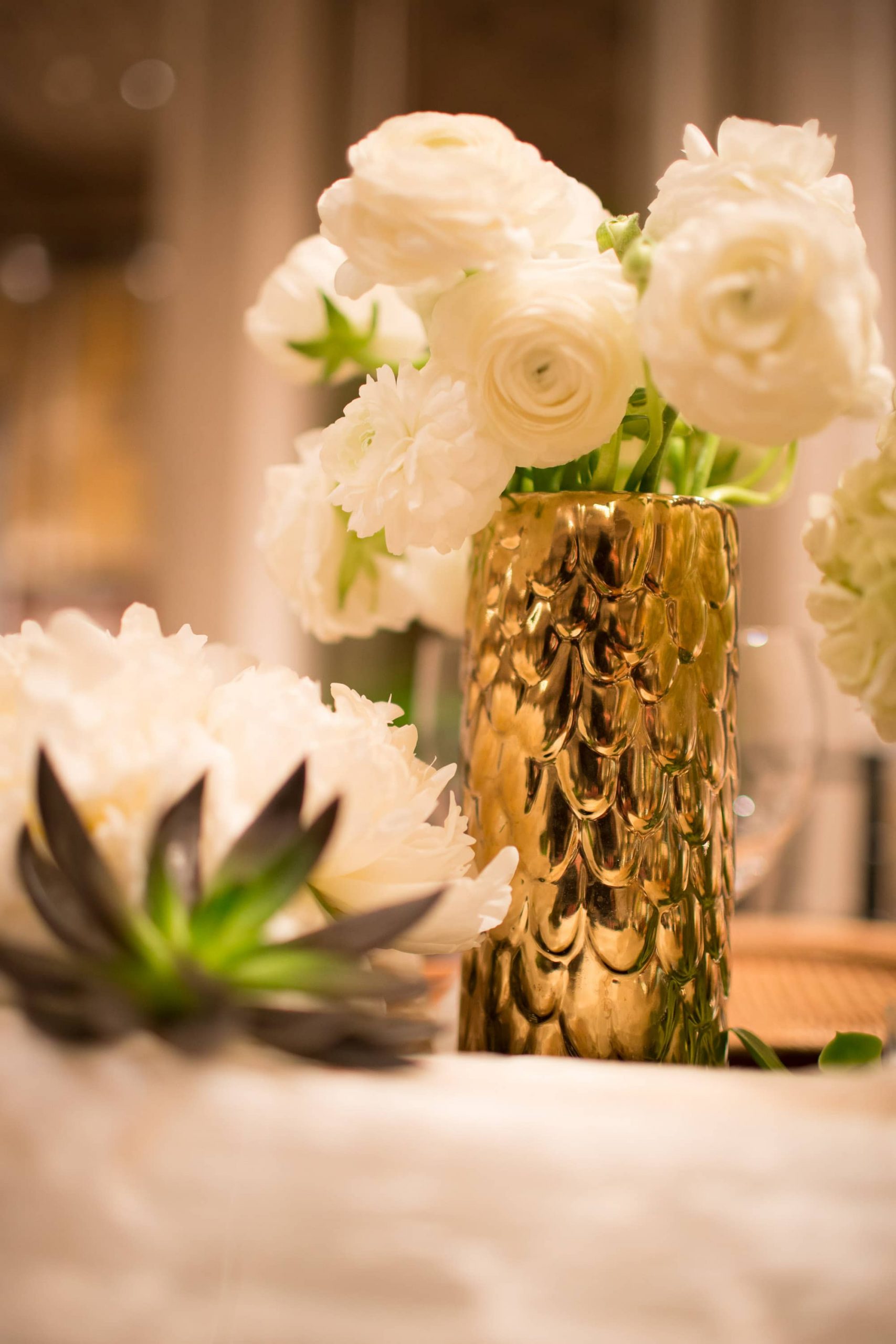 Floral decor at this New York Public Library wedding | Photo by Genevieve de Manio